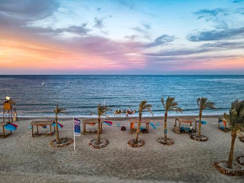 playa, Abu Dabbab Lodge. in Qesm Marsa Alam playa, Abu Dabbab Lodge. in Qesm Marsa Alam