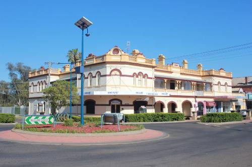 Centre of Town B & B Narrabri