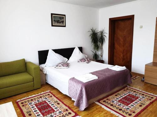 Pensiunea Dana in Horezu Pensiunea Dana in Horezu