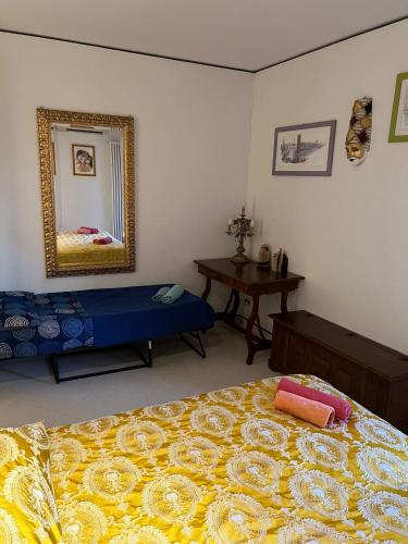 Beatiful modern flat Venice centre with private lounge green area relax