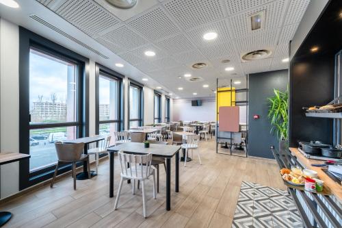 אוכל ומשקאות, B&B HOTEL Lille Grand Stade in Villeneuve-d'Ascq אוכל ומשקאות, B&B HOTEL Lille Grand Stade in Villeneuve-d'Ascq