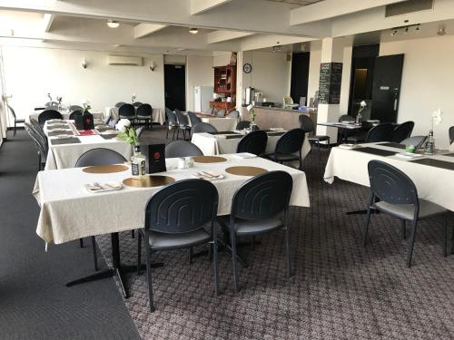 Winnellie Hotel Motel near สนามบินนานาชาติดาร์วิน Winnellie Hotel Motel near สนามบินนานาชาติดาร์วิน