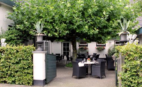 מרפסת, Restaurant Oolderhof BV in רורמונד מרפסת, Restaurant Oolderhof BV in רורמונד