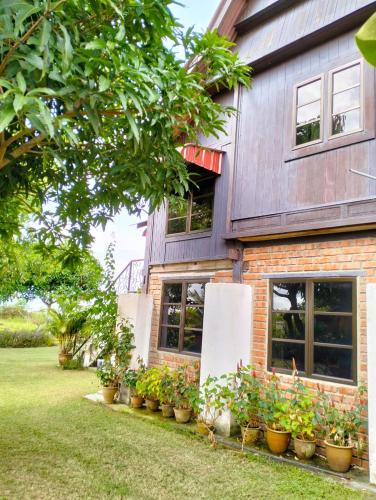 Rose Guest House in Kuala Sungai Baru Rose Guest House in Kuala Sungai Baru