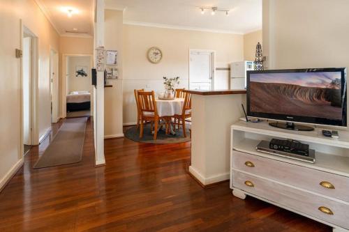 The Cottage - Wave Rock Short Stay in Hyden The Cottage - Wave Rock Short Stay in Hyden