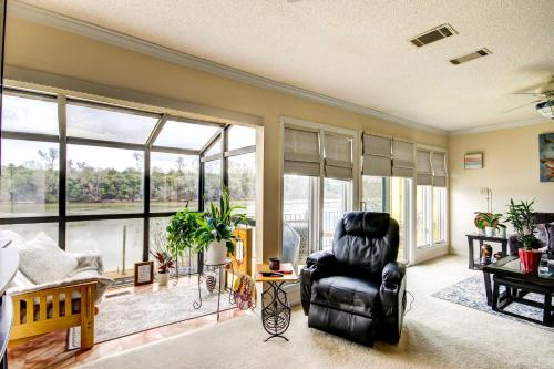 Waterfront Vacation Rental on Savannah River! in เมย์ พาร์ค Waterfront Vacation Rental on Savannah River! in เมย์ พาร์ค