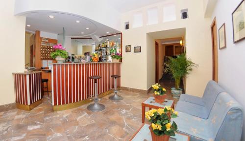 Pub/salon, Hotel Tourist in Sorrento Pub/salon, Hotel Tourist in Sorrento