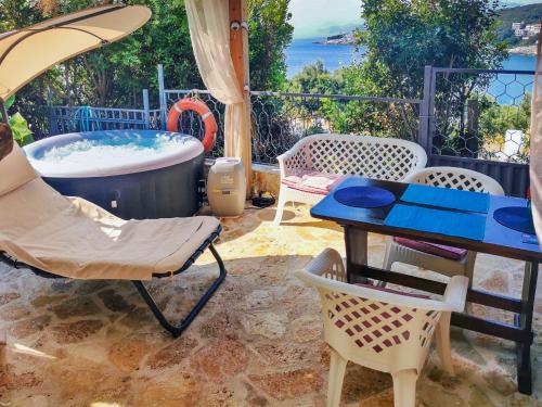 Kolam renang, STUDIO Carpe Diem in Utjeha Kolam renang, STUDIO Carpe Diem in Utjeha