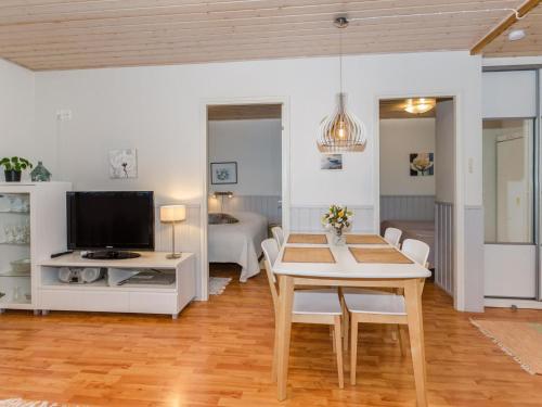 Holiday Home Loma-koli 3 by Interhome in Hattusaari Holiday Home Loma-koli 3 by Interhome in Hattusaari