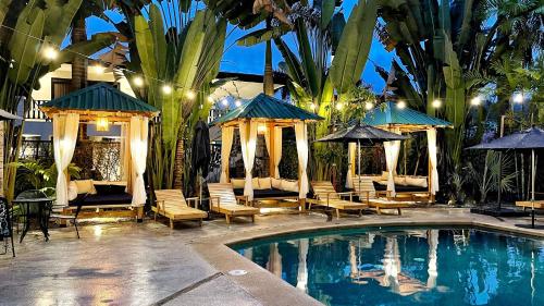 Swimming pool, Oceano Boutique Hotel & Gallery in Jaco Swimming pool, Oceano Boutique Hotel & Gallery in Jaco
