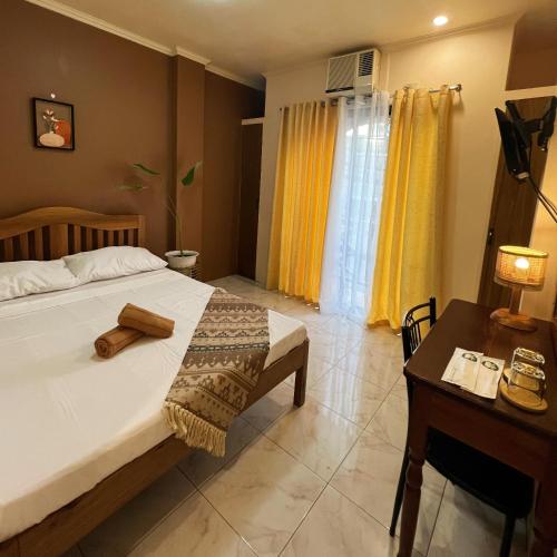 Bed, Balayong Pension near Puerto Princesa City Baywalk Park Bed, Balayong Pension near Puerto Princesa City Baywalk Park