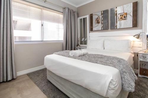 Live By the Sea 206 Saratoga