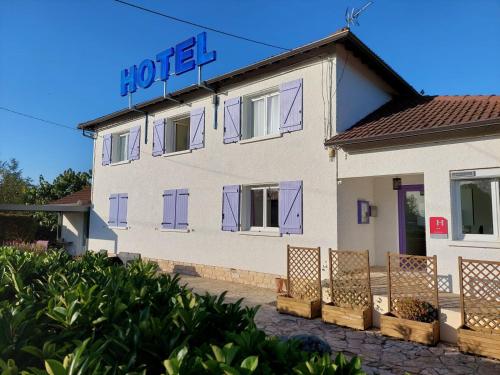 Faciliteiten, Hotel au Charme du Levat in Castelnau-Montratier Faciliteiten, Hotel au Charme du Levat in Castelnau-Montratier