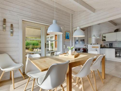 Holiday Home Ruusu - 300m from the sea by Interhome in Sydals Holiday Home Ruusu - 300m from the sea by Interhome in Sydals
