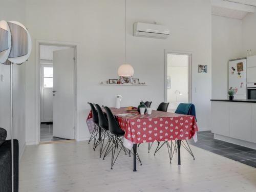 Holiday Home Hathulf - 700m from the sea by Interhome in Sydals Holiday Home Hathulf - 700m from the sea by Interhome in Sydals
