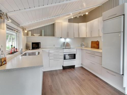 Holiday Home Cajsa - 1-5km from the sea by Interhome in Romo Kirkeby Holiday Home Cajsa - 1-5km from the sea by Interhome in Romo Kirkeby