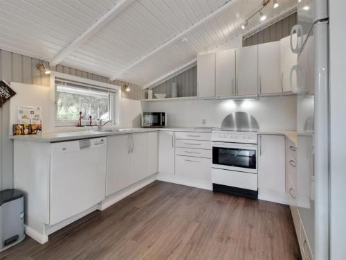 Holiday Home Cajsa - 1-5km from the sea by Interhome in Romo Kirkeby Holiday Home Cajsa - 1-5km from the sea by Interhome in Romo Kirkeby