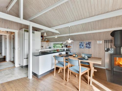Holiday Home Kylli - 600m from the sea by Interhome in Romo Kirkeby Holiday Home Kylli - 600m from the sea by Interhome in Romo Kirkeby