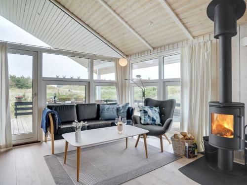 Holiday Home Fejzo - 700m to the inlet by Interhome in Hvide Sande Holiday Home Fejzo - 700m to the inlet by Interhome in Hvide Sande