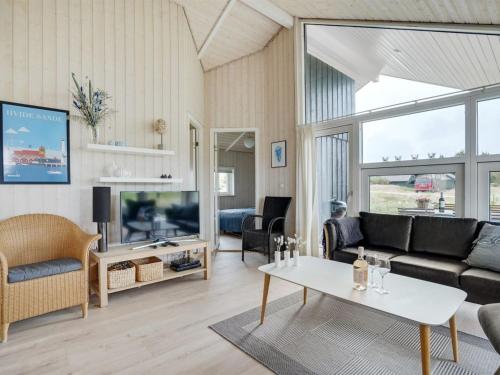 Holiday Home Fejzo - 700m to the inlet by Interhome in Hvide Sande Holiday Home Fejzo - 700m to the inlet by Interhome in Hvide Sande