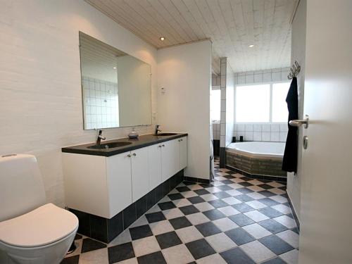 Holiday Home Temjana - from the sea by Interhome in Hvide Sande Holiday Home Temjana - from the sea by Interhome in Hvide Sande