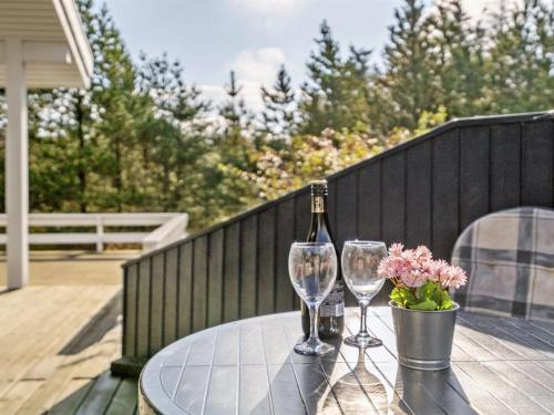 Holiday Home Alethe - 1km from the sea by Interhome in ธิสเทด Holiday Home Alethe - 1km from the sea by Interhome in ธิสเทด