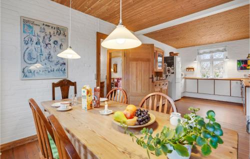 Konyha, Lovely Home In Sønderborg With Kitchen in Városközpont Konyha, Lovely Home In Sønderborg With Kitchen in Városközpont