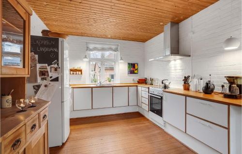 Konyha, Lovely Home In Sønderborg With Kitchen in Városközpont Konyha, Lovely Home In Sønderborg With Kitchen in Városközpont