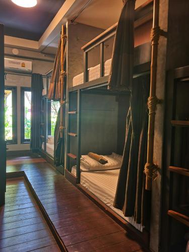 Aha Lanta Cozy Hostel in Ba Kantiang Bay Aha Lanta Cozy Hostel in Ba Kantiang Bay