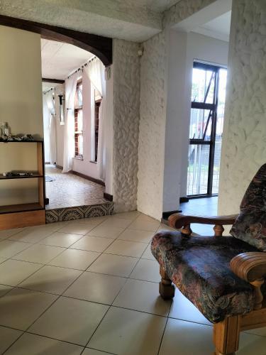 Spacious Self catering flat Berea in Berea Spacious Self catering flat Berea in Berea