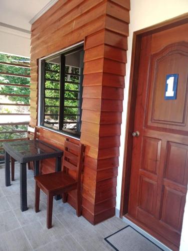 MLB Beachfront Apartment in Siquijor Island MLB Beachfront Apartment in Siquijor Island