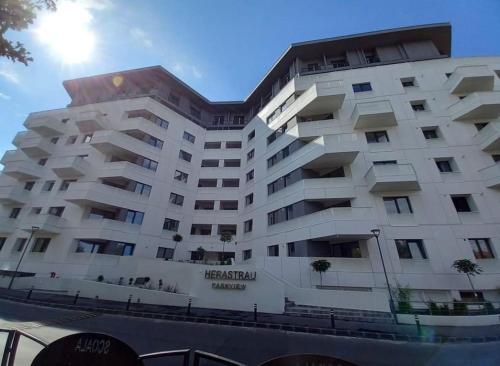 Herastrau Parkview - one-bedroom apartment
