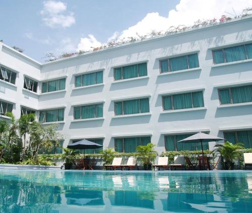Piscină, Aston Tropicana Hotel Bandung in Bandung Piscină, Aston Tropicana Hotel Bandung in Bandung