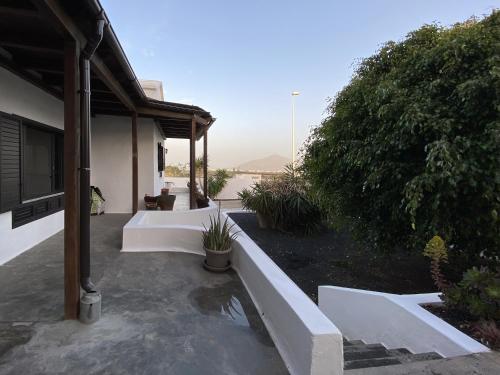 Villa Isabel in San Bartolome Villa Isabel in San Bartolome