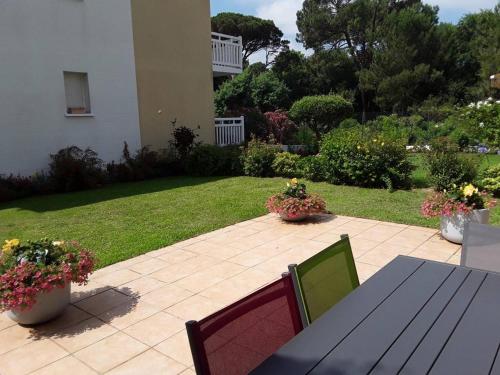 Appartement 41m² à Capbreton, jardin privatif, proche plages et centre, 4 pers - FR-1-239-872 (Appartement 41m² a Capbreton, jardin privatif, proche plages et centre, 4 pers - FR-1-239-872) in Rue des Biches Appartement 41m² à Capbreton, jardin privatif, proche plages et centre, 4 pers - FR-1-239-872 (Appartement 41m² a Capbreton, jardin privatif, proche plages et centre, 4 pers - FR-1-239-872) in Rue des Biches