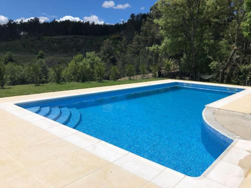 Quinta da Fervença, private river place to relax.. (Quinta da Fervenca, private river place to relax..) in เซอร์นันเซลเย Quinta da Fervença, private river place to relax.. (Quinta da Fervenca, private river place to relax..) in เซอร์นันเซลเย