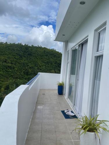Little Santorini Mountain Resort in Liloan Little Santorini Mountain Resort in Liloan