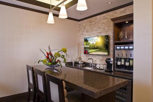 Fasilitas, Golden Nugget Lake Charles in Lake Charles (LA) Fasilitas, Golden Nugget Lake Charles in Lake Charles (LA)