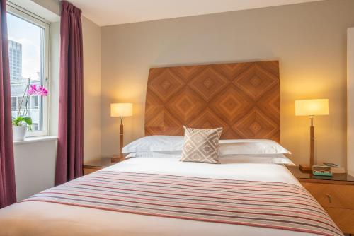 PREMIER SUITES Birmingham near The Mailbox PREMIER SUITES Birmingham near The Mailbox