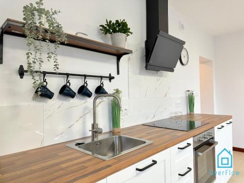 Bałtyk Apartment- Tranquil Retreat, 15 Minutes to the Sea & Gdańsk City Center (Baltyk Apartment- Tranquil Retreat, 15 Minutes to the Sea & Gdansk City Center) in Borkowo Lostowickie Bałtyk Apartment- Tranquil Retreat, 15 Minutes to the Sea & Gdańsk City Center (Baltyk Apartment- Tranquil Retreat, 15 Minutes to the Sea & Gdansk City Center) in Borkowo Lostowickie