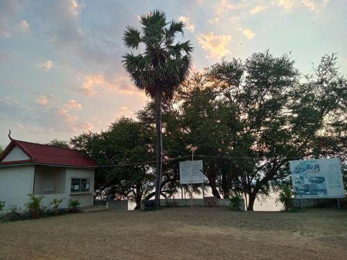 Tonle Mekong Homestay in Kratie Tonle Mekong Homestay in Kratie