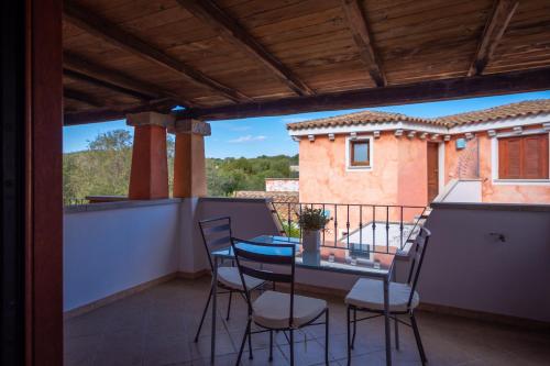 Terraza/balcón, Residenze Il Girasole in Golfo Aranci Terraza/balcón, Residenze Il Girasole in Golfo Aranci