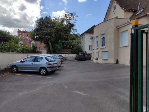 EPINAY SUR ORGE F3 GARE (20mn Paris centre) in Epinay-sur-Orge EPINAY SUR ORGE F3 GARE (20mn Paris centre) in Epinay-sur-Orge