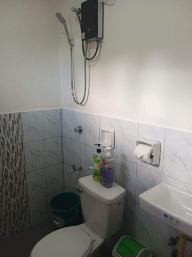 Bathroom, Mando Manor -3 Bedroom Private House for Large Group in Tacloban Bathroom, Mando Manor -3 Bedroom Private House for Large Group in Tacloban