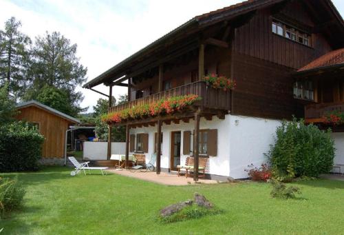 Garden, Ferienwohnungen Haus Reineck in Bayerisch Eisenstein Garden, Ferienwohnungen Haus Reineck in Bayerisch Eisenstein