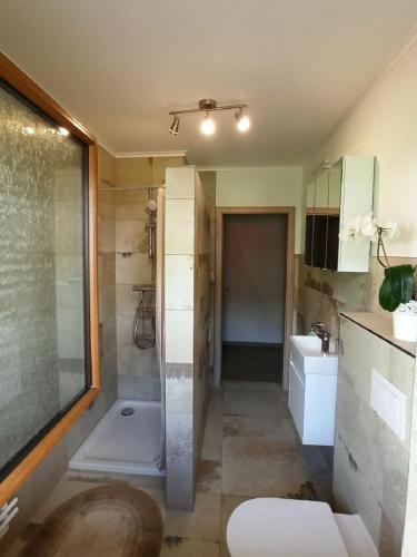 Bathroom, Haus Schmid in Falkenfels Bathroom, Haus Schmid in Falkenfels