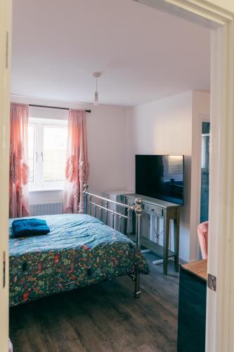 Konuk Odası, Oakley Place - Room A Deluxe Ensuite in Frenchay and Stoke Park Konuk Odası, Oakley Place - Room A Deluxe Ensuite in Frenchay and Stoke Park