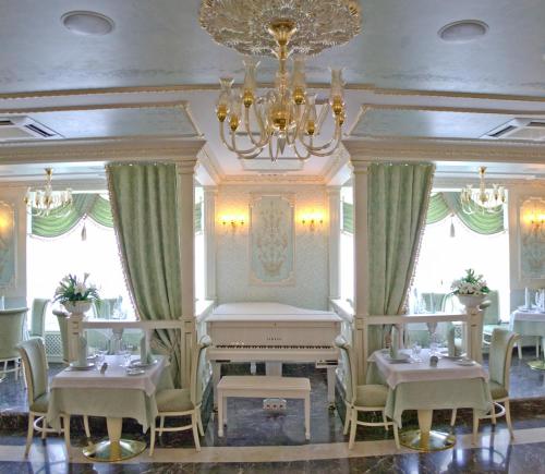 This photo about Alleya Grand shared on HyHotel.com