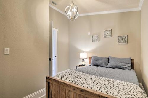 Waterfront Port Richey Retreat with Shared Dock in Port Richey (FL) Waterfront Port Richey Retreat with Shared Dock in Port Richey (FL)
