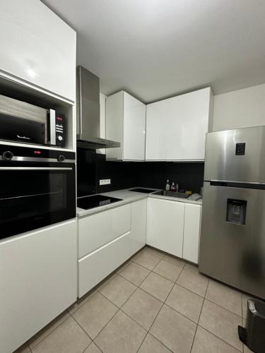 Logement La courneuve-Aubervilliers RerB in La Courneuve Logement La courneuve-Aubervilliers RerB in La Courneuve